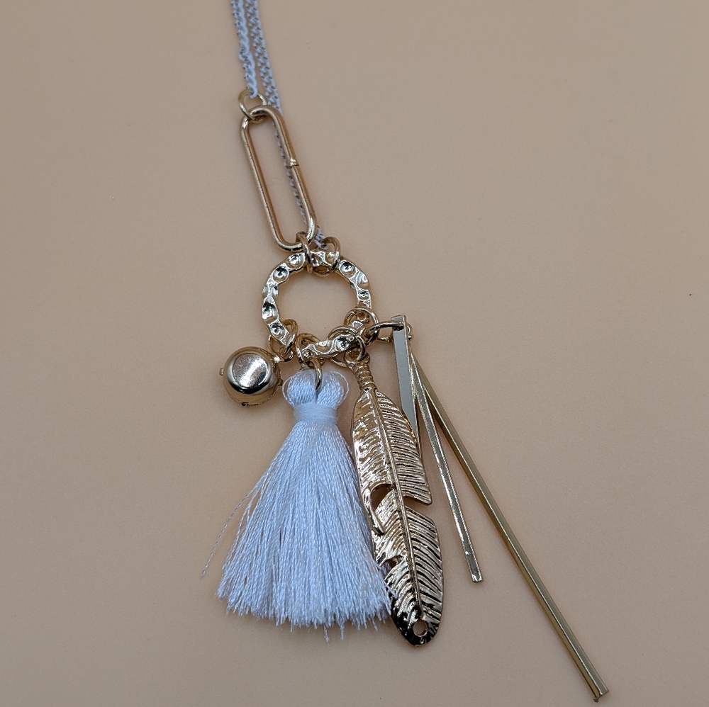 LAURA ASHLEY Long Goldtone Charm Pendant Necklace White Tassel & Chain NWT $29